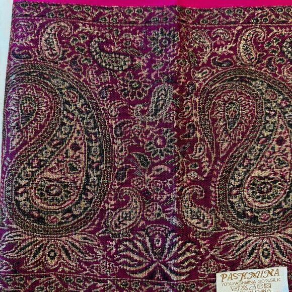 Pashmina Women's Wrap Shawl Scarf 70% Pashmina 30% Silk Magenta Paisley - Picture 5 of 11